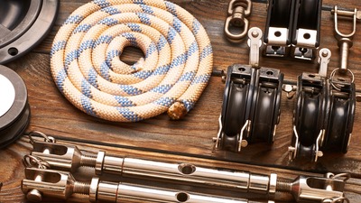 The Essential Guide to Choosing Rigging Equipment for Your Fleet